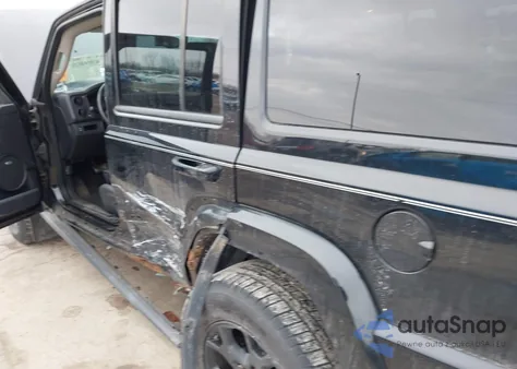 2008 Jeep Commander Sport from USA, damaged, VIN 1J8HG48N48C163355